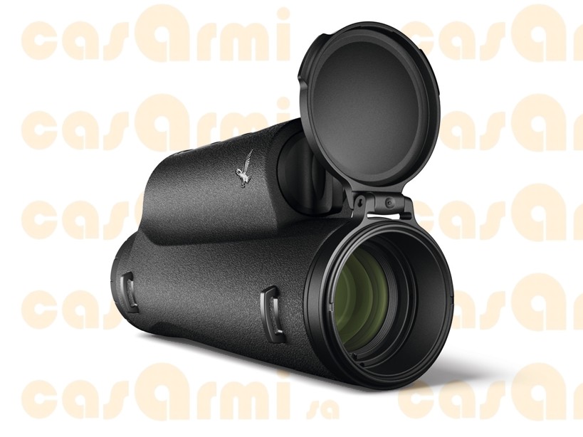 Swarovski Termocamera TM 35.2. Il tM 35.2 colpisce per la maneggevolezza intuitiva. Premendo un pulsante il dispositivo si attiva per l’intera sessione di caccia. Meno movimenti si fanno al buio, maggiori sono le possibilità di successo 